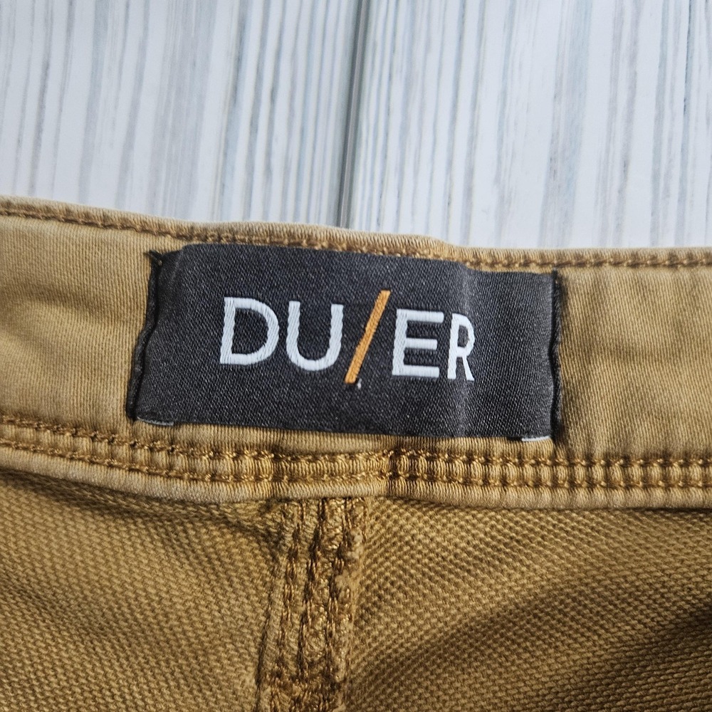 DU/ER Shorts Mens 33 Beige Canvas Chino 10 Inseam 5-Pocket Relaxed Fit Casual - Picture 2 of 5